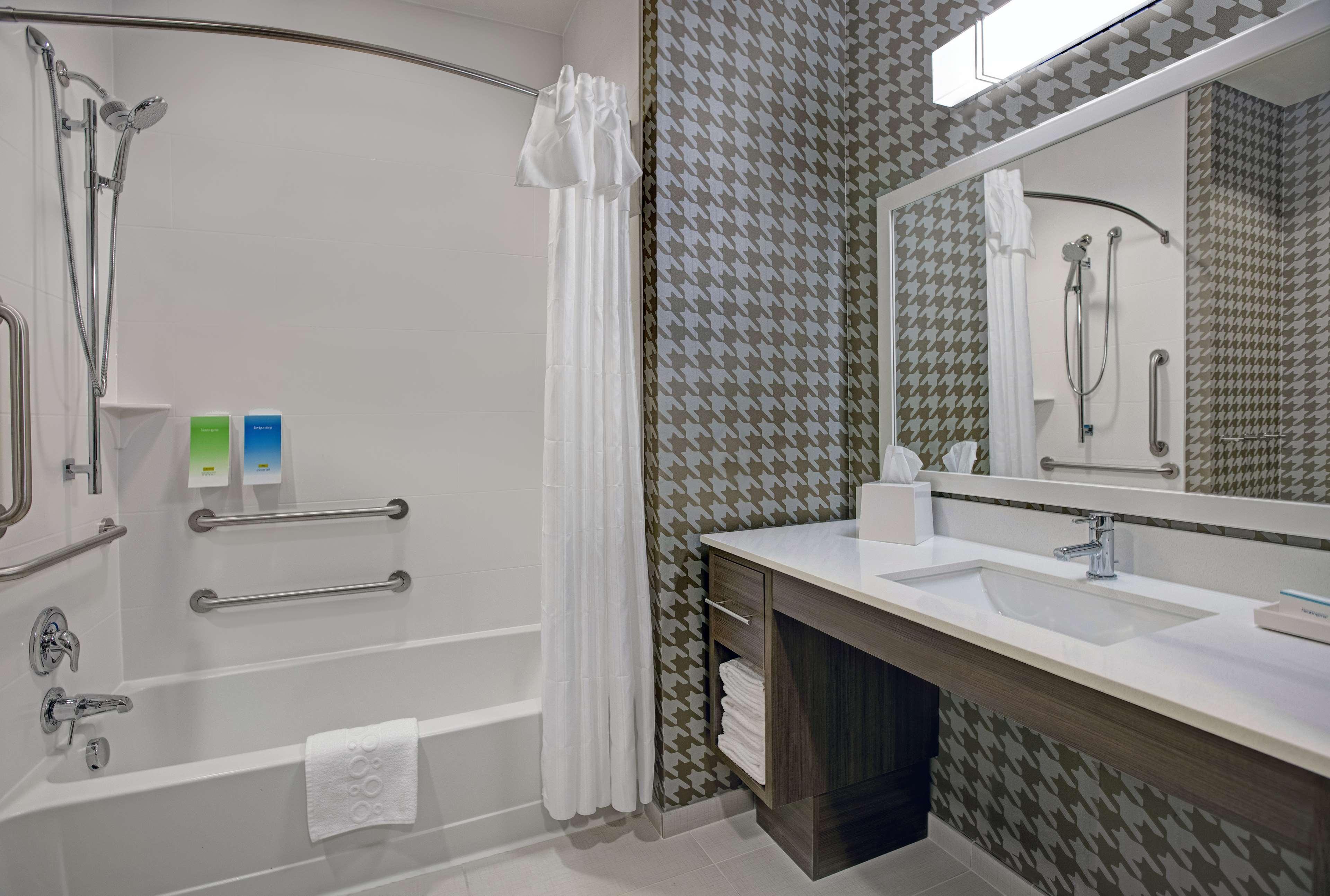 Home2 Suites By Hilton Richmond Kültér fotó