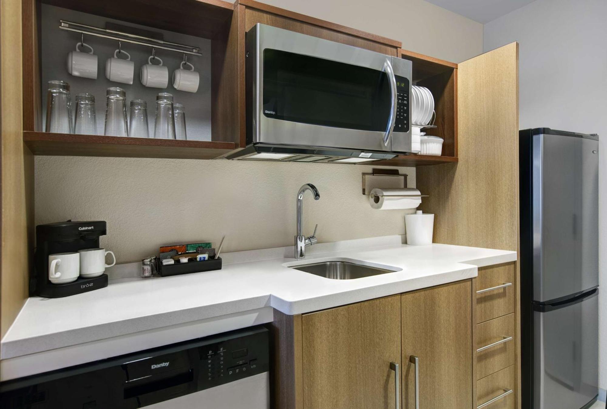 Home2 Suites By Hilton Richmond Kültér fotó
